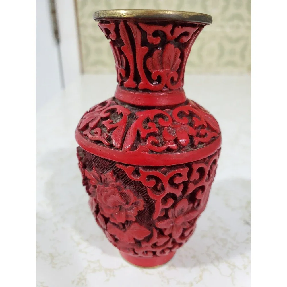 Vintage Chinese Cinnabar Vase Hand Carved Enamel Red Cinnabar Oriental